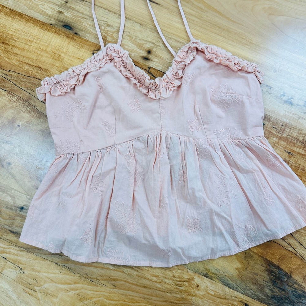 Women's Coral Ruffled Tank Crop Top Size XS (T1)